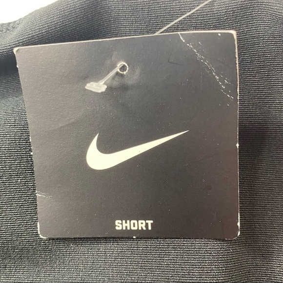 NWT Nike Flare Pants. Size Large Short - Picture 6 of 10